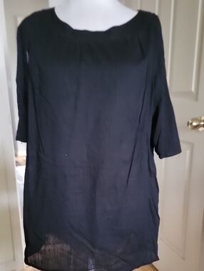 Old Navy Black Women's Short-Sleeve Tunic Top